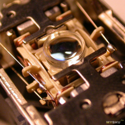 Микроскоп из CD/DVD привода своими руками