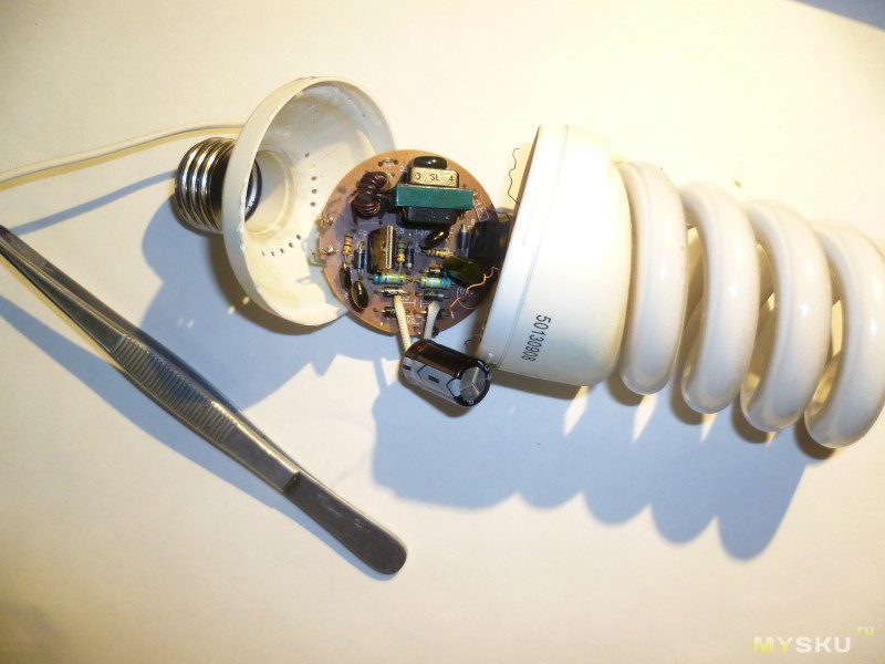 Драйвер для светодиодов из энергосберегающей лампы